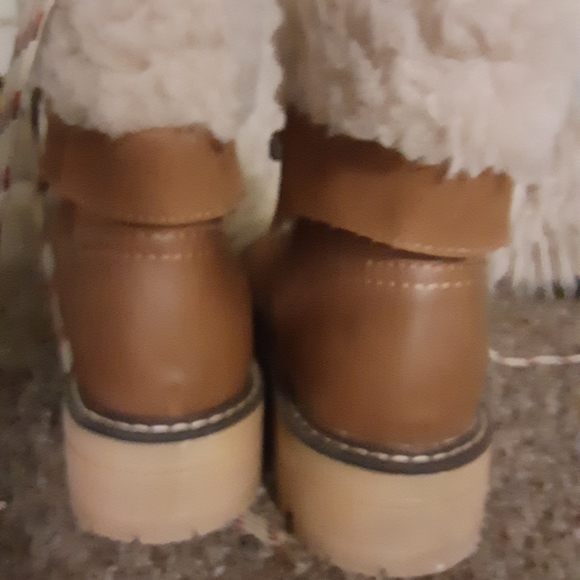 Woman winter boots - Picture 4 of 5